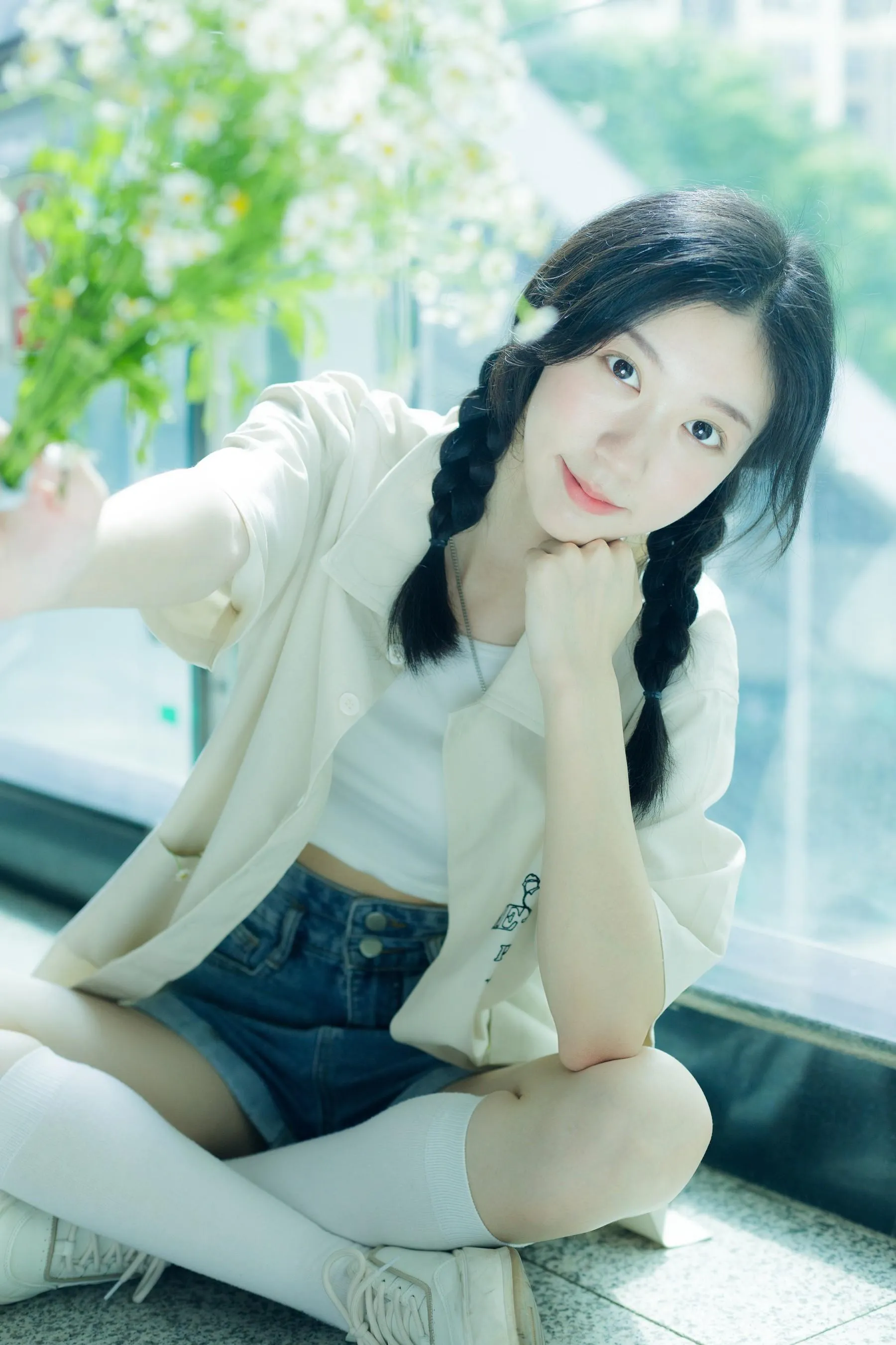 [YITUYU艺图语]2022.08.22 地铁奇遇记 饲猫少女- [39P]插图1